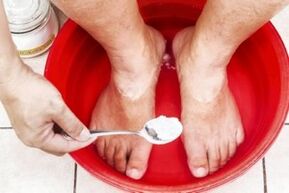 Baths that eliminate foot fungus
